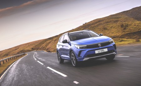 2022 Vauxhall Grandland Ultimate Front Three-Quarter Wallpapers 450x275 (2)