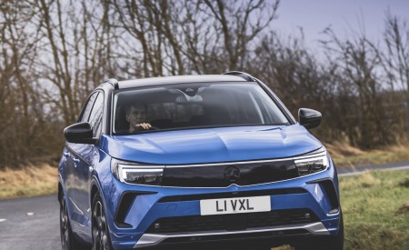 2022 Vauxhall Grandland Ultimate Front Wallpapers 450x275 (41)