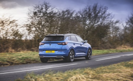 2022 Vauxhall Grandland Ultimate Rear Three-Quarter Wallpapers 450x275 (44)