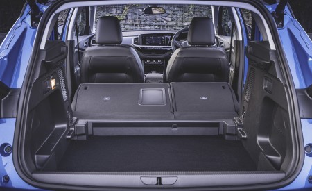 2022 Vauxhall Grandland Ultimate Trunk Wallpapers 450x275 (135)
