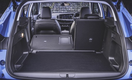 2022 Vauxhall Grandland Ultimate Trunk Wallpapers 450x275 (131)