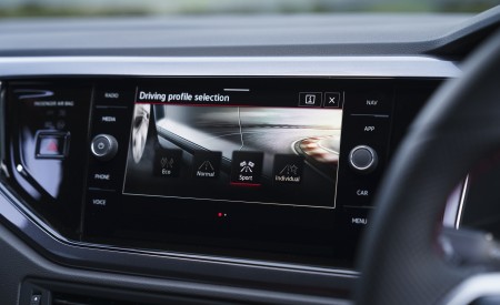 2022 Volkswagen Polo GTI (UK-Spec) Central Console Wallpapers 450x275 (23)