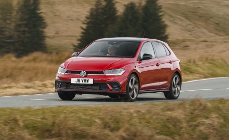 2022 Volkswagen Polo GTI (UK-Spec) Front Three-Quarter Wallpapers 450x275 (6)