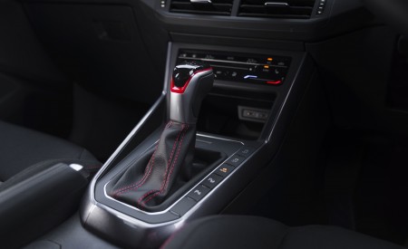 2022 Volkswagen Polo GTI (UK-Spec) Interior Detail Wallpapers 450x275 (29)
