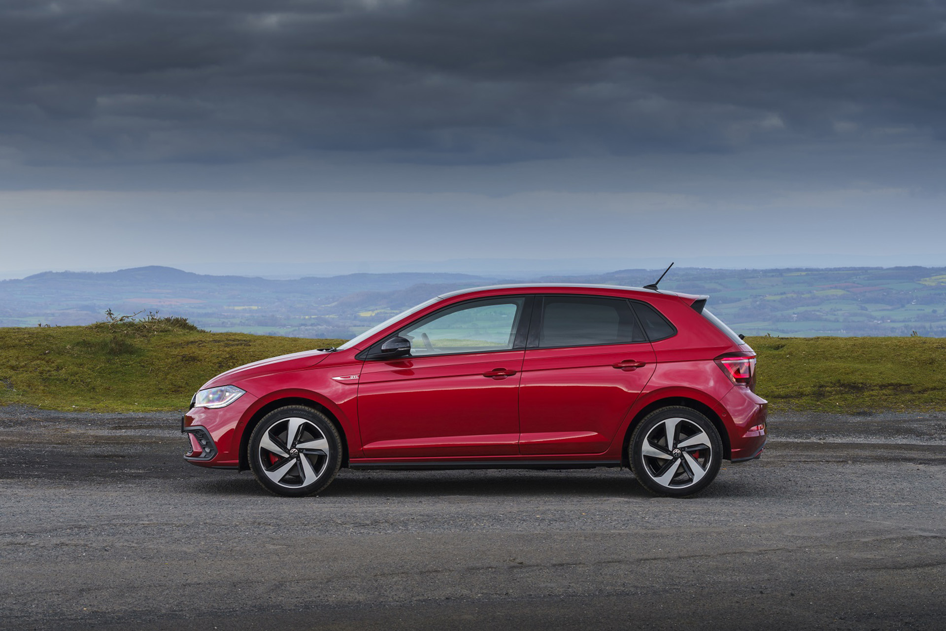 2022 Volkswagen Polo GTI UK version Side Wallpapers (14)