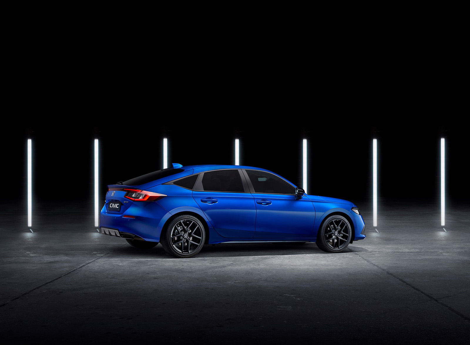 2023 Honda Civic e:HEV Rear Three-Quarter Wallpapers (9)