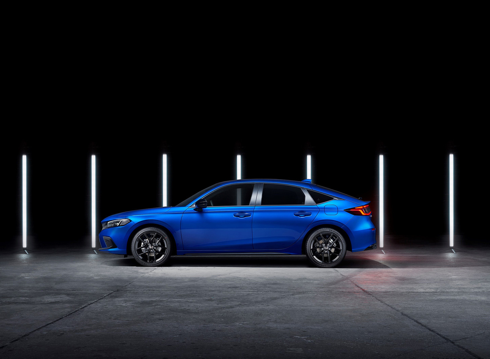 2023 Honda Civic e:HEV Side Wallpapers (10)