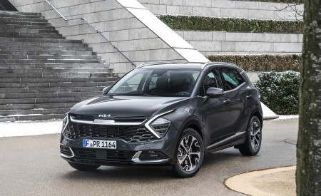 2023 Kia Sportage (Color: Penta Metal; Euro-Spec) Front Three-Quarter Wallpapers 450x275 (27)