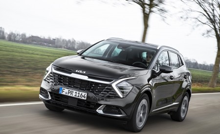 2023 Kia Sportage (Color: Penta Metal; Euro-Spec) Front Wallpapers 450x275 (19)