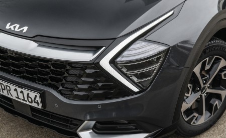 2023 Kia Sportage (Color: Penta Metal; Euro-Spec) Headlight Wallpapers 450x275 (31)