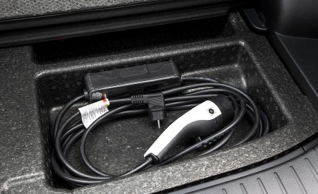 2023 Kia Sportage PHEV (Euro-Spec) Charging Connector Wallpapers 450x275 (26)