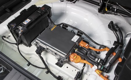 2023 Kia Sportage PHEV (Euro-Spec) Detail Wallpapers 450x275 (27)