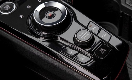 2023 Kia Sportage PHEV (Euro-Spec) Interior Detail Wallpapers 450x275 (18)