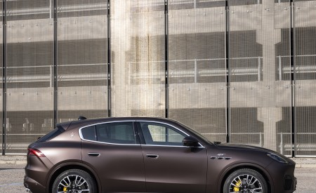 2023 Maserati Grecale GT (Color: Bronzo Opaco) Side Wallpapers  450x275 (26)