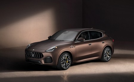 2023 Maserati Grecale GT Front Three-Quarter Wallpapers 450x275 (53)