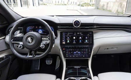 2023 Maserati Grecale Modena (Color: Grigio Cangiante) Interior Cockpit Wallpapers 450x275 (78)