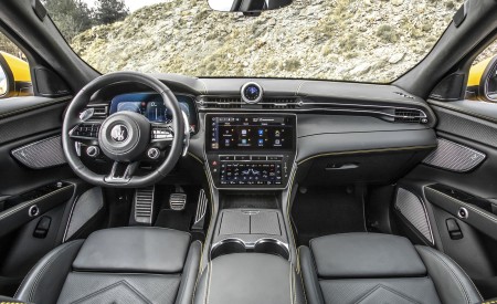 2023 Maserati Grecale Trofeo (Color: Giallo Corse) Interior Cockpit Wallpapers 450x275 (51)