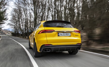 2023 Maserati Grecale Trofeo (Color: Giallo Corse) Rear Wallpapers 450x275 (3)