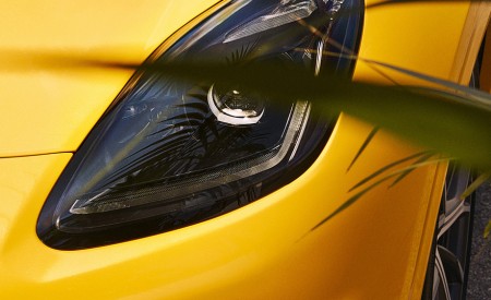 2023 Maserati Grecale Trofeo Headlight Wallpapers 450x275 (74)
