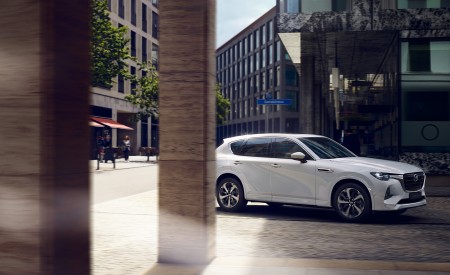 2023 Mazda CX-60 PHEV Front Three-Quarter Wallpapers 450x275 (23)