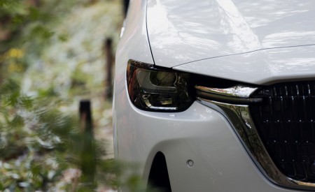 2023 Mazda CX-60 PHEV Headlight Wallpapers 450x275 (30)