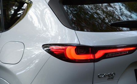 2023 Mazda CX-60 PHEV Tail Light Wallpapers 450x275 (39)