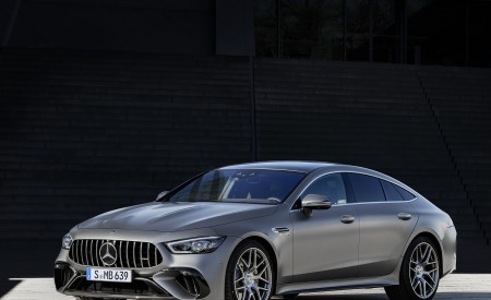 2023 Mercedes-AMG GT 63 S 4-Door Coupe Front Three-Quarter Wallpapers 450x275 (16)