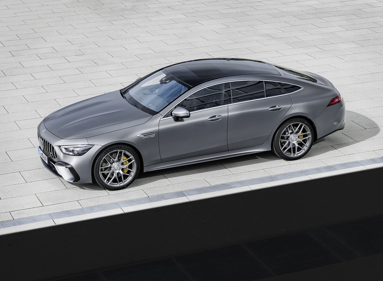 2023 Mercedes-AMG GT 63 S 4-Door Coupe Front Three-Quarter Wallpapers (9)