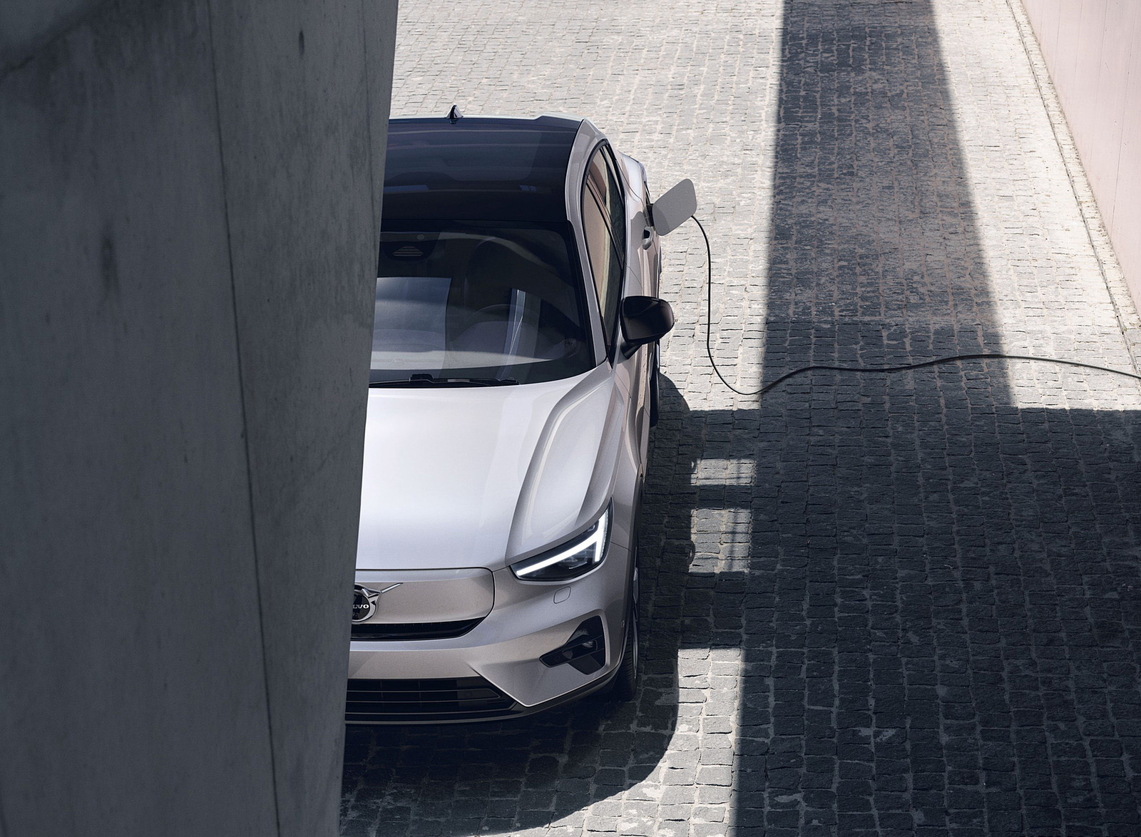 2023 Volvo XC40 Recharge (Color: Silver Dawn) Detail Wallpapers (15)
