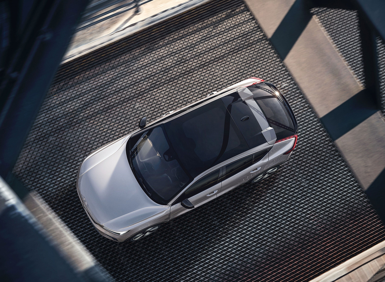 2023 Volvo XC40 Recharge (Color: Silver Dawn) Top Wallpapers (13)