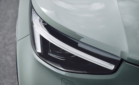2023 Volvo XC40 Recharge Twin (Color: Sage Green) Headlight Wallpapers 450x275 (40)