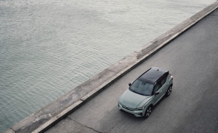 2023 Volvo XC40 Recharge Twin (Color: Sage Green) Top Wallpapers 450x275 (31)