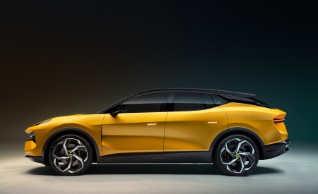 2024 Lotus Eletre Side Wallpapers 450x275 (25)
