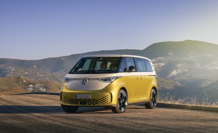 2024 Volkswagen ID. Buzz Front Three-Quarter Wallpapers 450x275 (207)