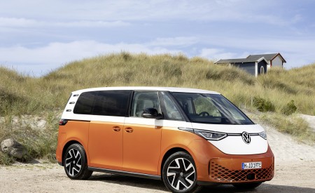 2024 Volkswagen ID. Buzz Front Three-Quarter Wallpapers  450x275 (66)