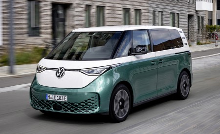 2024 Volkswagen ID. Buzz Front Three-Quarter Wallpapers  450x275 (88)