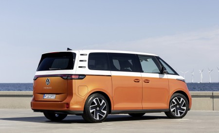 2024 Volkswagen ID. Buzz Rear Three-Quarter Wallpapers  450x275 (68)