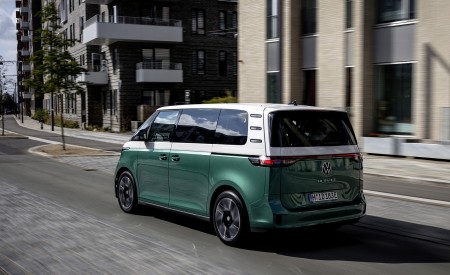 2024 Volkswagen ID. Buzz Rear Three-Quarter Wallpapers 450x275 (89)