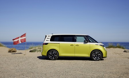 2024 Volkswagen ID. Buzz Side Wallpapers 450x275 (25)