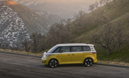 2024 Volkswagen ID. Buzz Side Wallpapers 450x275 (205)