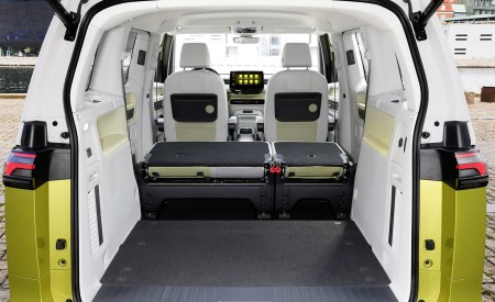 2024 Volkswagen ID. Buzz Trunk Wallpapers  450x275 (55)