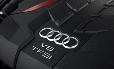 2022 Audi S8 (UK-Spec) Engine Wallpapers 450x275 (37)