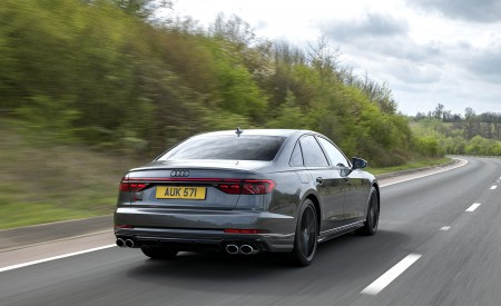 2022 Audi S8 (UK-Spec) Rear Wallpapers 450x275 (13)
