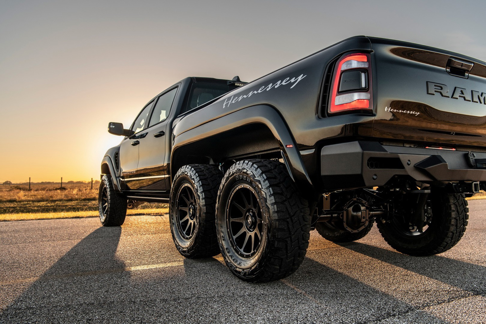 2022 Hennessey Mammoth 1000 6x6 TRX Rear Three-Quarter Wallpapers (6)