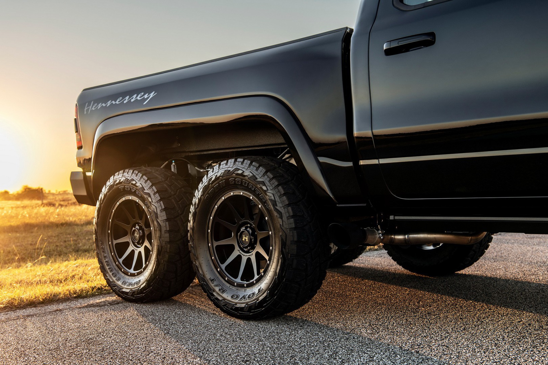 2022 Hennessey Mammoth 1000 6x6 TRX Wheel Wallpapers (8)