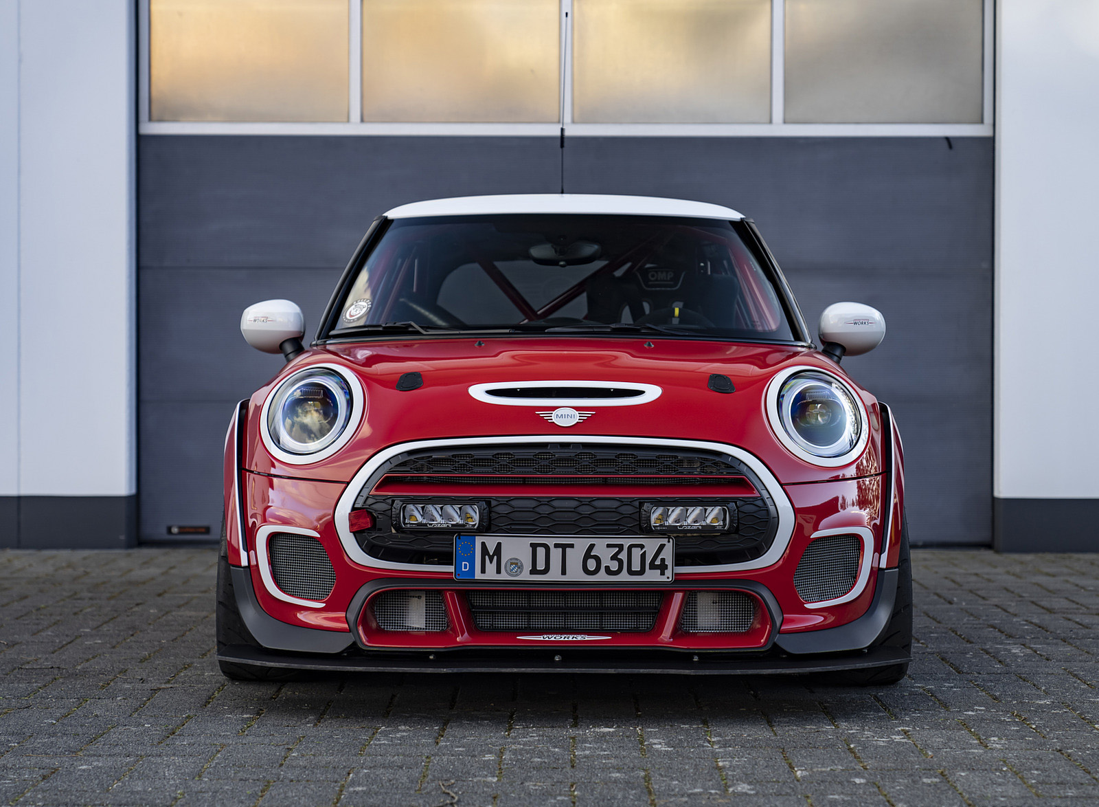 2022 MINI John Cooper Works 24h Nürburgring Front Wallpapers (13)