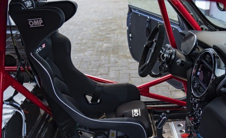 2022 MINI John Cooper Works 24h Nürburgring Interior Wallpapers 450x275 (41)