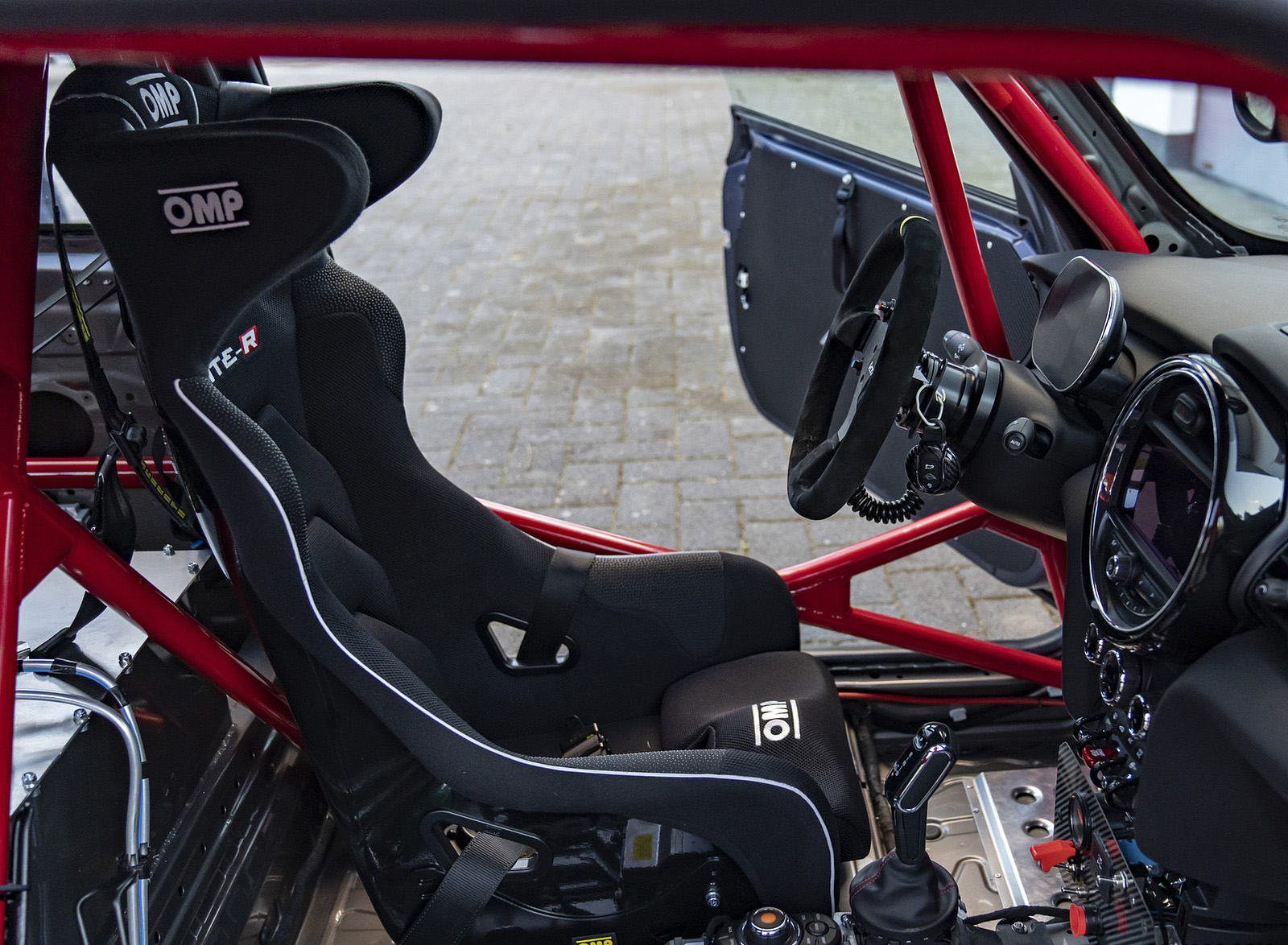 2022 MINI John Cooper Works 24h Nürburgring Interior Wallpapers #41 of 46