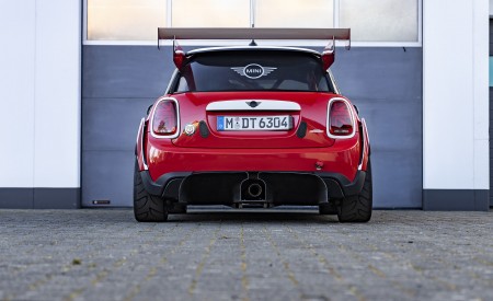 2022 MINI John Cooper Works 24h Nürburgring Rear Wallpapers 450x275 (11)