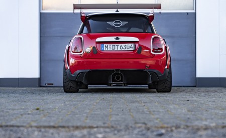 2022 MINI John Cooper Works 24h Nürburgring Rear Wallpapers 450x275 (12)